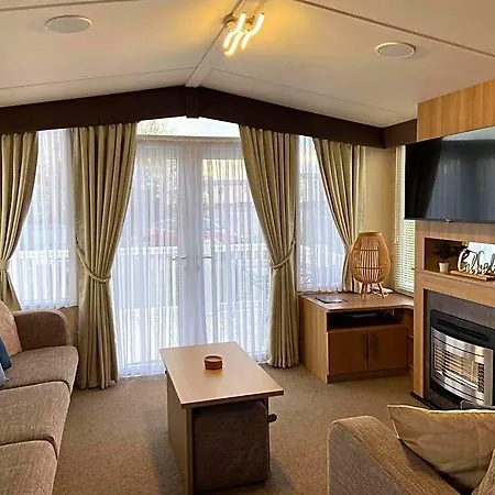 Oak Green- Award Winning Caravan! Hotel